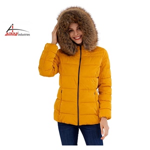 Blouson d'hiver en cuir à capuche pour femme, veste de marque de luxe de qualité supérieure, bulle noire avec fausse fourrure - Product Image 1