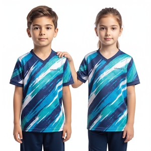 Camiseta Deportiva Sublimada con Cuello en V para Niños, Unisex, Personalizada, Jersey Deportivo Estampado para Niños y Niñas, Ropa Deportiva Informal, Fabricación de Camisetas - Product Image 1