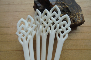 ไม้เสียบผมทำจากกระดูกขัดเงา |   กิ๊บติดผมทำมือแบบดั้งเดิม งานฝีมือจากวัสดุธรรมชาติ - Product Image 4