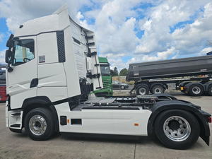 NUEVO Renault T520 2025, Motor de 6 Cilindros y 530hp, Euro 6, Fórmula 4x2, Combustible Diésel, Transmisión Automática, Volante a la Izquierda - Product Image 2