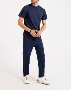 Prix de gros T-shirt homme sur mesure à manches longues, coupe vintage oversize ajustée, col rond, 100% coton, couleur unie - Product Image 6