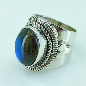<b>Labradorite</b> <b>Ring</b> 925 Sterling Silver Handmade Boho Statement Promise Jewelry for Women Natural Oval Shape Gemstone Jewelry - Product Image 5