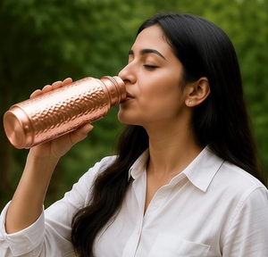 Premium Grade Pure Copper Flask Hammered Textured Pattern <b>Metallic</b> Finish Leakproof Screw <b>Top</b> Metal Water Vessel - Product Image 1