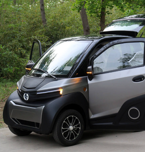 Véhicule électrique fermé à 4 roues fabriqué en Chine, 3 portes, 2 places, vitesse maximale de 55 km/h, compact pour adultes, stationnement flexible et pratique - Product Image 2