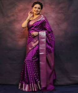 Sari de Seda Morado con Borde de Zari, Traje Tradicional Indio para Bodas, para Mujer - Product Image 1