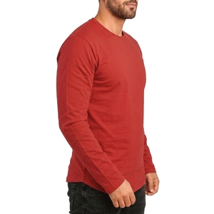 T-shirts vierges en gros pour streetwear décontracté, T-shirt de sport pour homme personnalisable, en coton, léger, respirant, avec logo OEM - Product Image 3