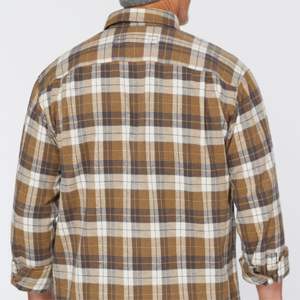 Camisa de franela a cuadros para hombre, clásica, de manga larga, con botones, para uso casual y al aire libre, chaqueta de franela, top de franela duradero - Product Image 2