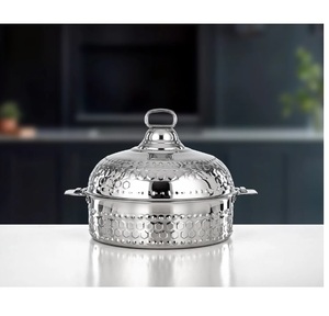 Ensemble de 3 plats ronds en acier inoxydable argenté faits à la main avec couvercle, parfaits pour les mariages, les réceptions et la décoration de table. - Product Image 4