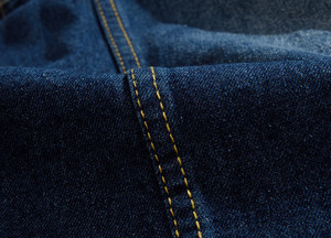 Chaleco vaquero estilo streetwear para hombre, clásico con botones, sin mangas, de algodón grueso, para hombres. - Product Image 3
