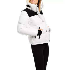 Abrigo de Plumón con Capucha para Mujer, Color Blanco, Manga Larga, Cierre de Botones, Estilo Casual Cálido para Invierno, Diseño Color Block, Largo Regular - Product Image 5