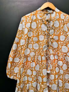 Robe midi décontractée d'été en coton pur à imprimé A-ligne pour femmes, élégante pour le travail et les événements de jour, provenant d'un fournisseur indien - Product Image 3