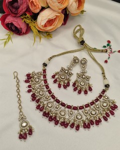 Conjunto de Joyería Polki Kundan con Cuentas Verde Pastel, 3 Piezas, Joyería Étnica para Mujer, para Bodas y Fiestas, Venta al por Mayor, Joyería Tradicional India para Novias - Product Image 3