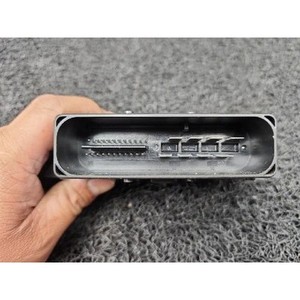 โมดูลควบคุมเบรกจอดรถ Q5 8R ปี 2008-2012 มือสอง ของแท้ 8K0907801H - Product Image 4