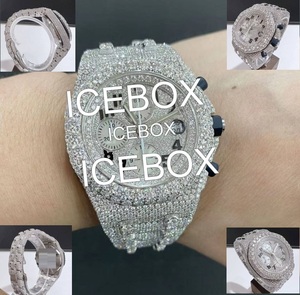 Montre-bracelet unisexe à boîtier rond en acier inoxydable et moissanite, cadran en verre entièrement serti, étanche 10 bars, fermoir de bracelet - Product Image 4