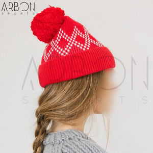 Bonnet unisexe décontracté en laine rouge et blanc, tendance hip-hop, chaud pour l'hiver, idéal pour l'extérieur, entièrement personnalisable, fabriqué par un fournisseur de qualité - Product Image 4