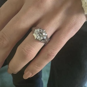 Anillo de Diamante Cultivado en Laboratorio de 3.50 Ct, Redondo, Oro de 14K y 18K, Certificado IGI, Claridad VVS, Color E, Joyería de Diamantes de Lujo para Novia, Moderno - Product Image 5