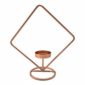 เชิงเทียนโลหะตกแต่งธีมฤดูหนาวสำหรับตกแต่งบ้านในช่วงเทศกาล - Product Image 5