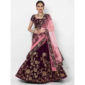 Belle couleur pourpre Party Wear Designer brodé velours Lehenga Choli - Product Image 1