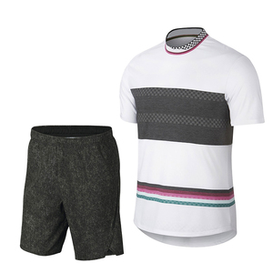 T-shirt de sport pour homme en jersey blanc à manches courtes et col rond, avec motif rayé gris et bordure rose et verte, en polyester anti-humidité - Product Image 1