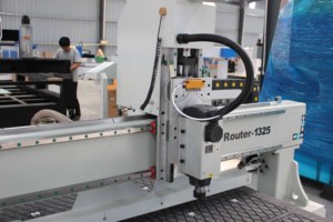 เครื่อง CNC แบบทำรังเครื่องแกะสลักไม้1325ไม้เราเตอร์ CNC สำหรับแกะสลัก3D โรตารี่ไม้ MDF พลาสติกพร้อมใบรับรอง CE - Product Image 3