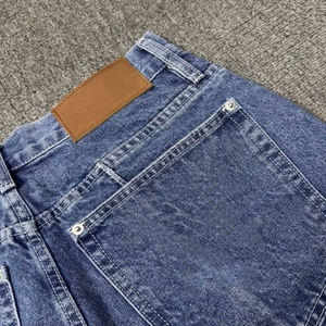 Shorts de mezclilla de verano de cintura alta personalizados, estilo occidental urbano, lavado a la piedra, azul lavado, corte holgado, hasta la rodilla - Product Image 4