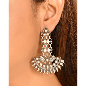 Boucles d'oreilles fines en argent Meera Jaipur Ryna - Product Image 1