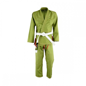 Ensemble d'uniformes d'arts martiaux unisexe conçu pour l'entraînement intensif, la compétition et les programmes de remise en forme - Product Image 4