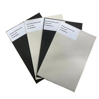 Feuilles de mousse EVA à cellules fermées bleu noir profond, grades ESD/conducteurs pour l'automobile/climatisation, service de découpe adhésive