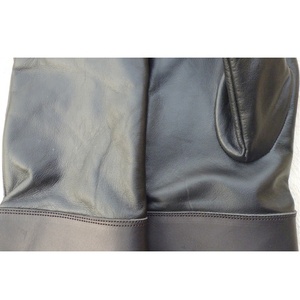 Guantes Deportivos Negros de Alta Calidad con Pantalla Táctil, para Exteriores, Lisos, de Poliéster/Algodón/Metálicos, USA 2023 - Product Image 4