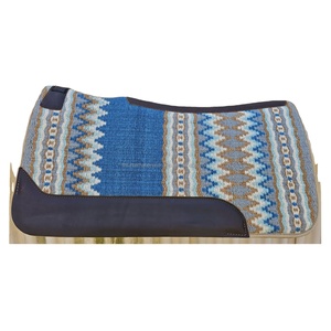 แผ่นรองอานม้าขนสัตว์นิวซีแลนด์คุณภาพสูง หนา 15 มม. บุด้วยผ้าขนสัตว์ รูปทรงโค้งมน ตะเข็บด้านหลังแบบปิด สำหรับกีฬาขี่ม้า - Product Image 1