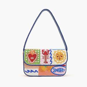 Bolso de hombro con solapa y diseño cuadrado en blanco y negro, bordado con cuentas de patrón a cuadros, para mujer, ideal para fiestas y eventos nocturnos. - Product Image 6