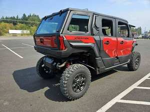 รถเอทีวีสีแดง 1000 ซีซี 4 จังหวะ XPedition ADV 5 NorthStar UTV แบบนั่งคู่ ขับเคลื่อน 4 ล้อ เกียร์อัตโนมัติ ได้รับการรับรองมาตรฐาน EEC พร้อมระบบล็อคเฟืองท้าย สำหรับผู้ใหญ่ - Product Image 3