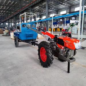 Tracteur agricole diesel 2 roues motrices d'occasion avec remorque et transmission par engrenages - Product Image 2