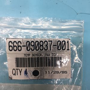 เซ็นเซอร์วัดอุณหภูมิ LAM 666-090837-001, M&W TCU, 164012 - อุปกรณ์และอะไหล่เซมิคอนดักเตอร์ระดับโลกที่เชื่อถือได้ - Product Image 2