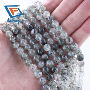 Rida Creations Kammererite Naturelle Cabochon Libre Blanc Violet Haute Qualité Certifié IGI Tailles Personnalisables Fabrication de Bijoux - Product Image 4