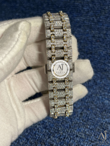 Montre mécanique Ice Cubed avec lunette sertie de diamants, bracelet et cadran doré, bijou de poignet pour cadeau de fête - Product Image 2