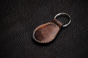 Promotional top quality Gift Wholesale Supplier <b>Custom</b> Logo Leather Keychain High Quality <b>Key</b> <b>Ring</b> Holder for Car <b>Keys</b> - Product Image 3