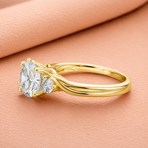 Bague de fiançailles élégante en or massif 14 carats, clarté VVS1-VVS2, plaquée rhodium, certifiée IGI, trois pierres, bijoux de mariée de luxe - Product Image 2