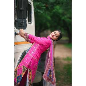 Recién llegado, parte inferior superior de muselina rosa de estilo modesto con espejo impreso Digital Dupatta - Product Image 1