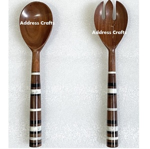 ชุดช้อนส้อมสลัดไม้กระถินเทศขัดเงาพร้อมด้ามเรซิ่น คุณภาพสูง สำหรับใช้ในครัวเรือน - Product Image 1