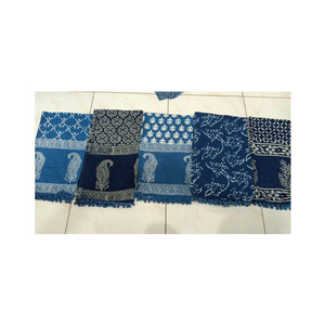 ผ้าคลุมไหล่ฤดูร้อนสุดหรูราคาดีที่สุดสำหรับผู้ใหญ่ ผ้าพันคอผ้าฝ้ายพิมพ์ลายบล็อก ดีไซน์ล่าสุด สำหรับงานปาร์ตี้ คลับ แฟชั่น - Product Image 5