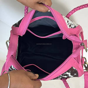 Bolso de Hombro Unisex de Cuero Genuino de Vaca con Pelo, Diseño de Lujo, Tamaño Mediano, Estilo Speedy, Asa Trenzada, para Viaje - Product Image 6