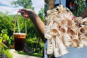 Vietnam Manufacturer Bamboo Cup Holder Handle Drink Carrier Eco Friendly Bulk Supplier Export - Product Image 3