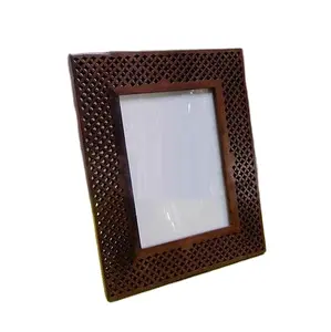 Attractive Designing Wooden Photo Frame New Luxury Amazing Finishing Best Picture Photo Frame For Side Table Decoration