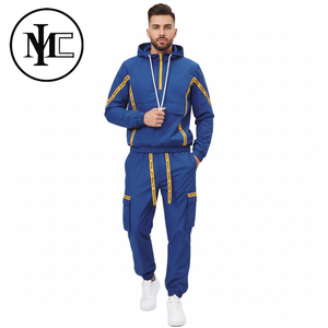 Conjunto de chándal de nailon personalizado con remaches y pedrería, impresión DTG, de 2 piezas, con sudadera con capucha y pantalones, de peso pesado, con cremallera - Product Image 1