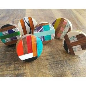 Perillas de Resina y Madera de Múltiples Diseños para Armarios y Roperos: Elegantes Adornos - Product Image 5