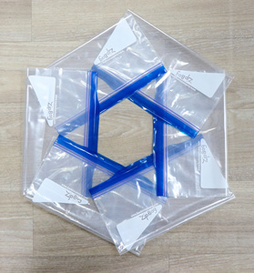 Sac alimentaire solide à double fermeture éclair idéal pour emballer des collations, des fruits et des légumes pour un usage quotidien en famille - Product Image 1