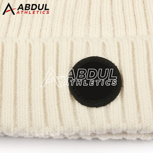 Bonnet en jacquard extensible, tricoté, chaud et durable, idéal pour les voyages par temps froid et l'usage en extérieur - Product Image 6