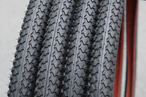 Neumático de Bicicleta KUMA Negro Plegable con Patrón de Bloques de Caucho Natural Duradero KB202B HOT 2026 para Bicicletas de Montaña - Product Image 5