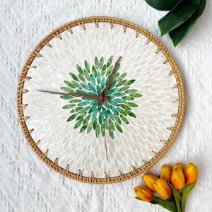 Horloge murale en rotin naturel avec support d'étiquette personnalisée, analogique, prix compétitif - Product Image 1